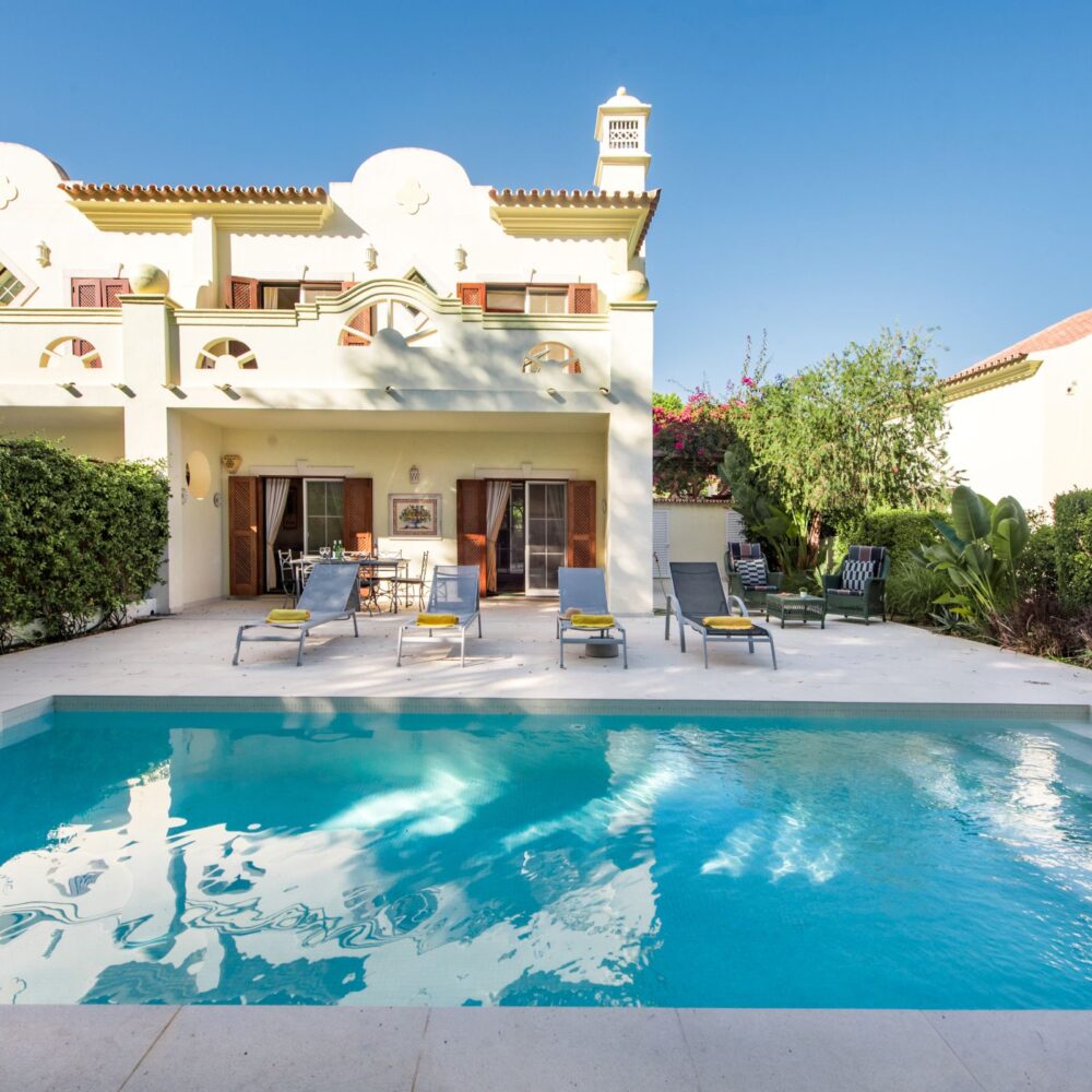 3 Bedroom townhouse with Private Pool, Quinta do Lago pool overview